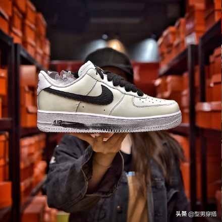 pmo鑱斿悕nike鐧借壊,nike鑱斿悕pmo