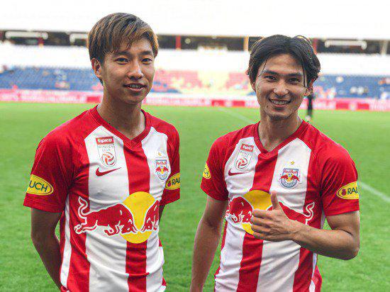 日本踢足球的香川,日本足球运动员香川