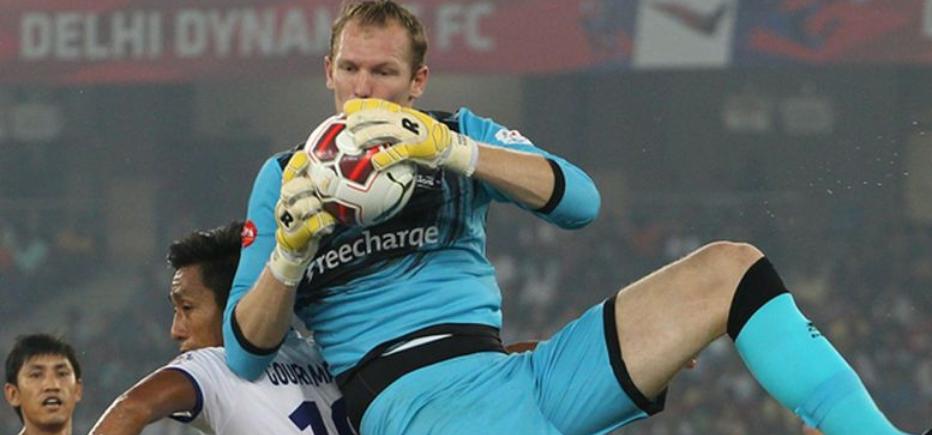 世界足坛最高身高,足球史上身高最高的球员是谁