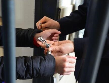 行政拘留与行政拘留的区别,行政拘留和行政拘留什么区别