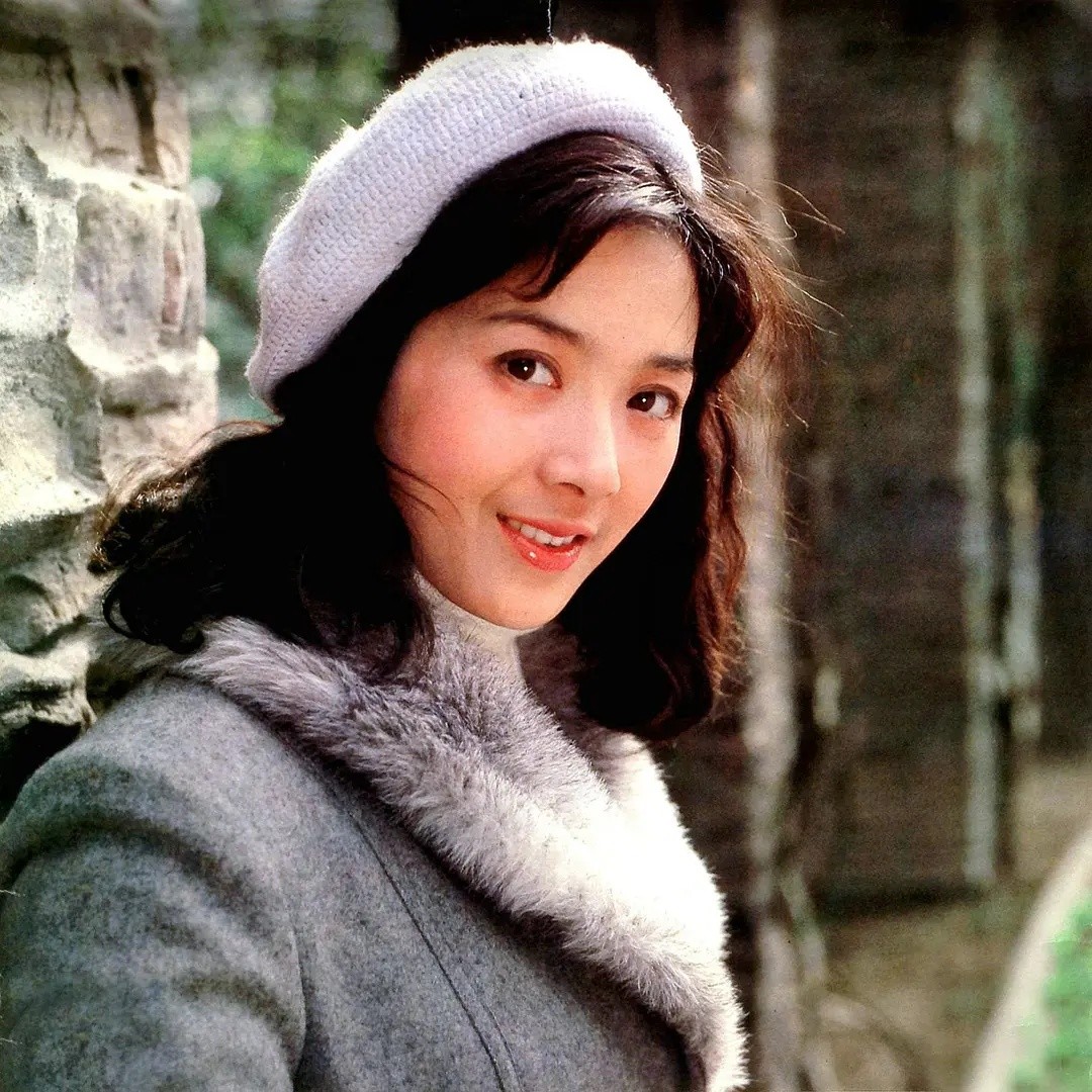 20位国外女星今昔对比,80年代最漂亮的10位女星