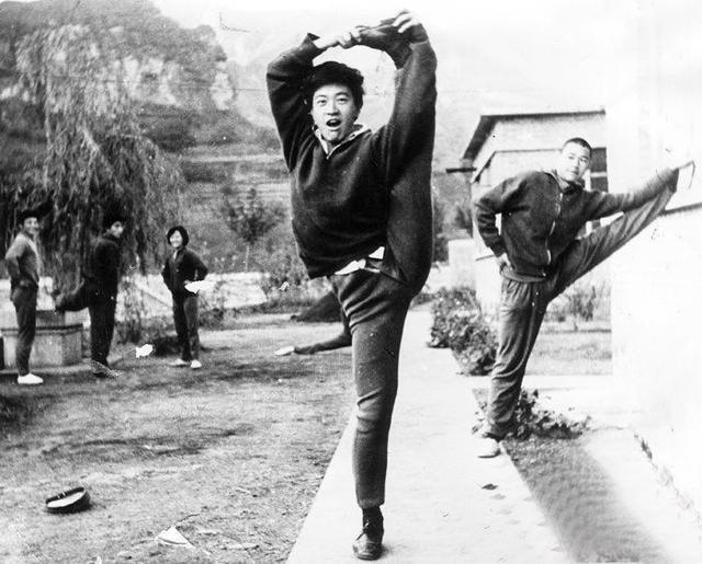 周里京妻子被害原因,周里京妻子遇害