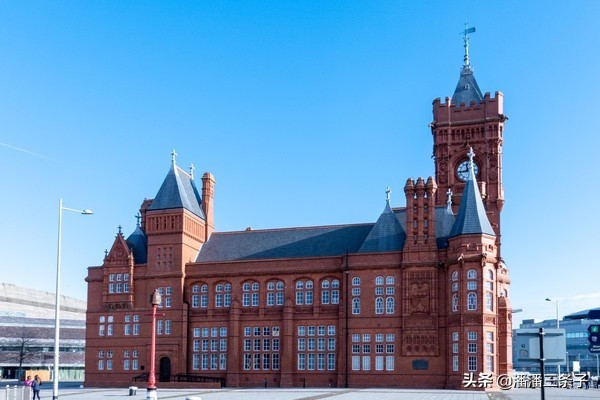 探秘英国威尔士,在卡迪夫感受传统与现代