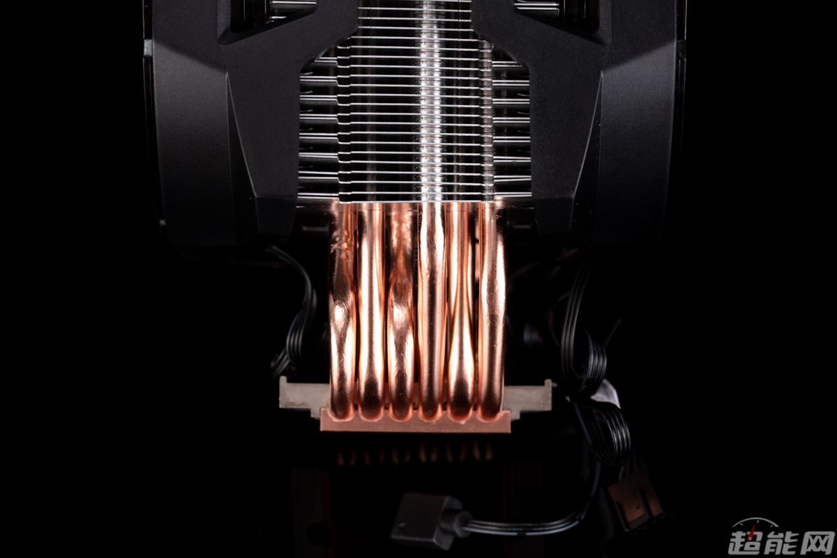 酷冷至尊T610PARGB风冷散热器评测：炫光潮流的拥护者