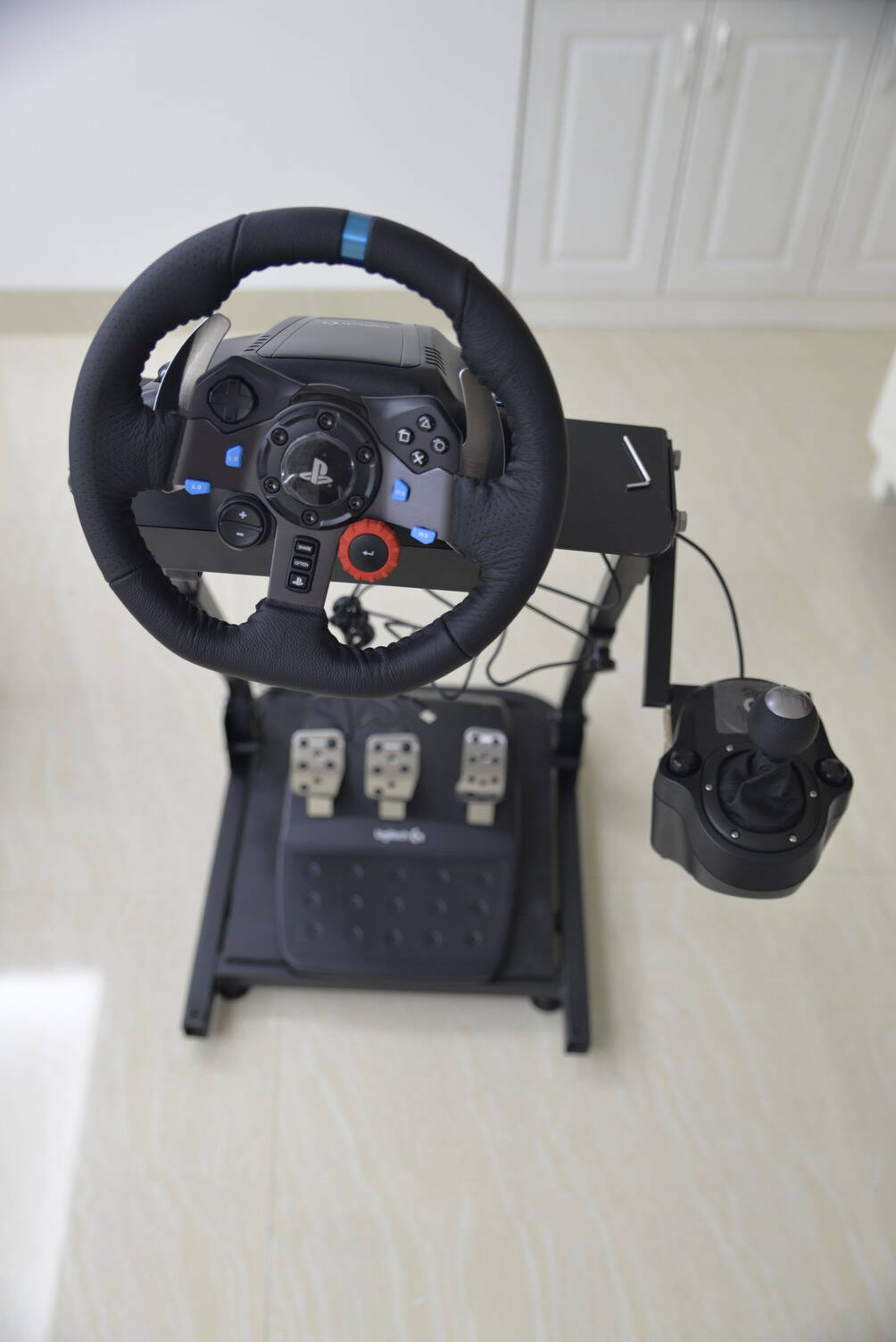 罗技g29方向盘玩极品飞车设置教程,罗技g29力反馈游戏方向盘