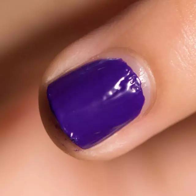 指甲怎么涂简单新奇,指甲怎么涂色好看又简单