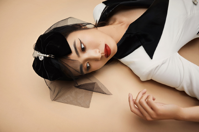 女足赵丽娜身材,足球女神赵丽娜图片