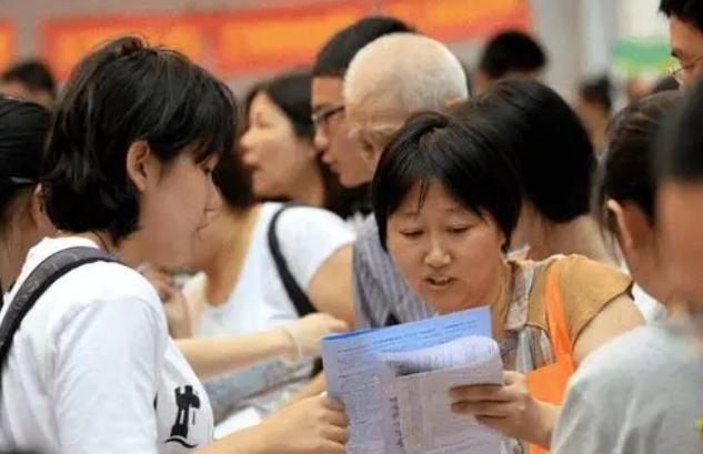 2021年高考报考警校条件,高考警校报考注意事项