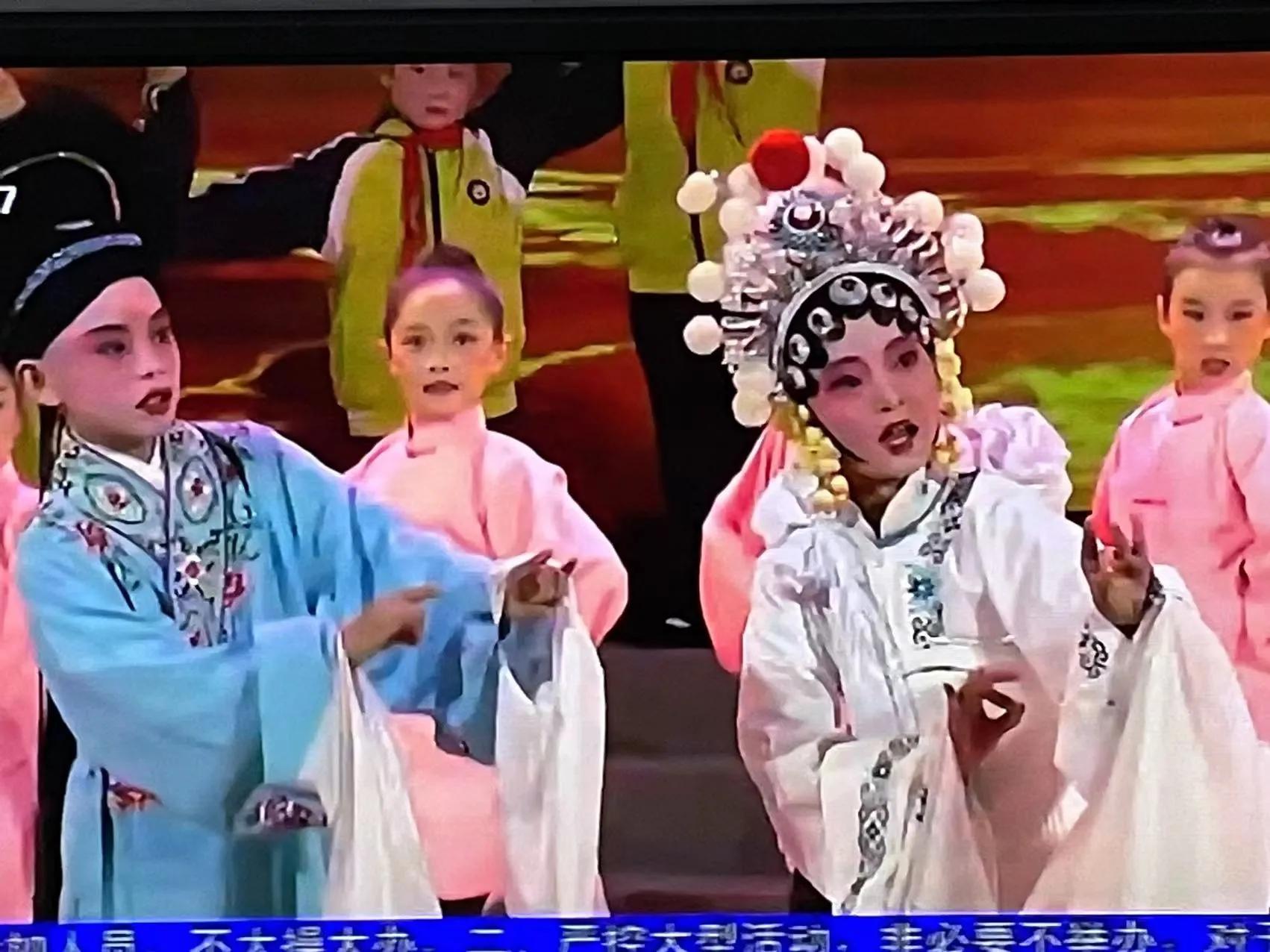 小戏骨白娘子全部唱段连唱,小大师