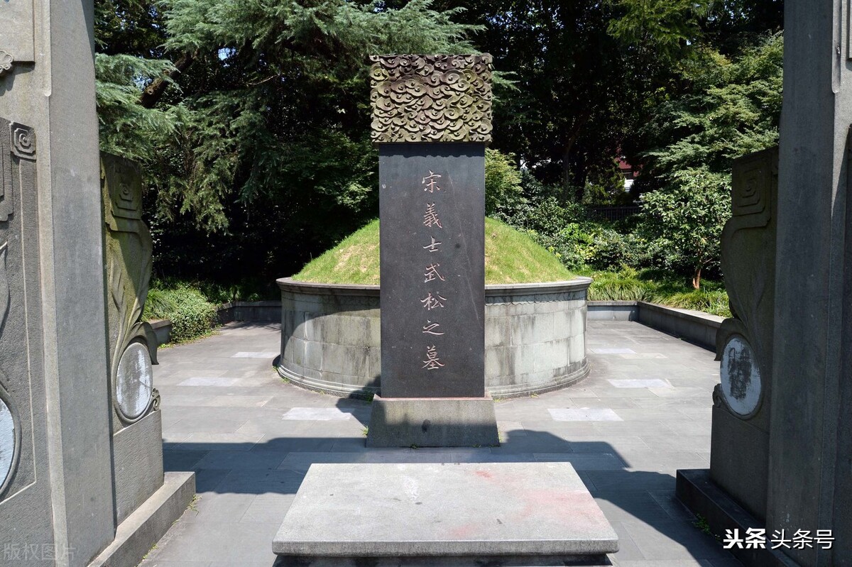 西湖周围有哪些名人的墓,西湖有多少名人的墓