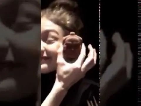 gigibellakendall走秀,gigibellakendall同框