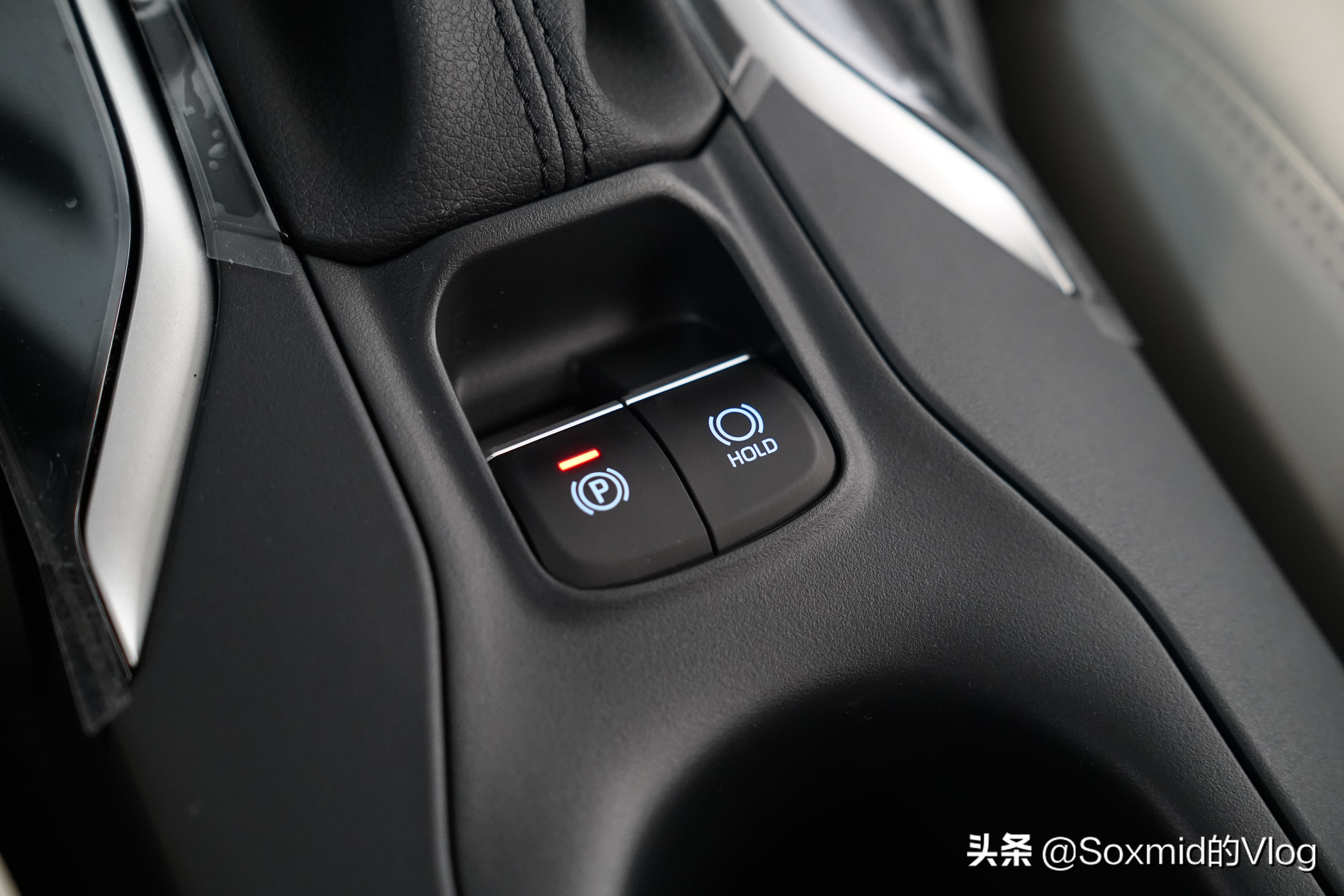 全新丰田卡罗拉值不值得买,全新卡罗拉买1.2t还是1.8