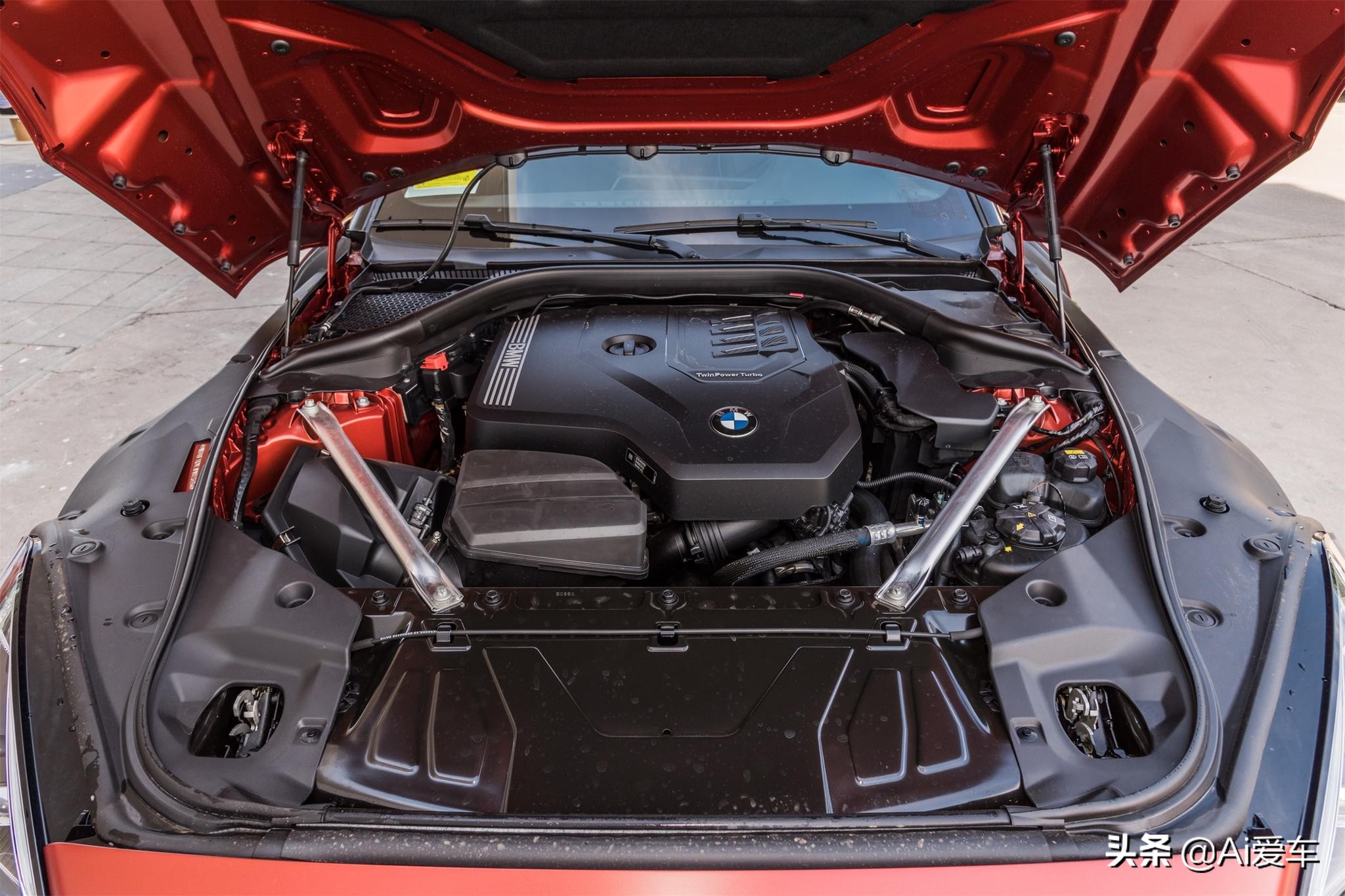 最便宜的宝马双门跑车,进口2.0T后驱,油耗6.4L,实拍宝马Z4