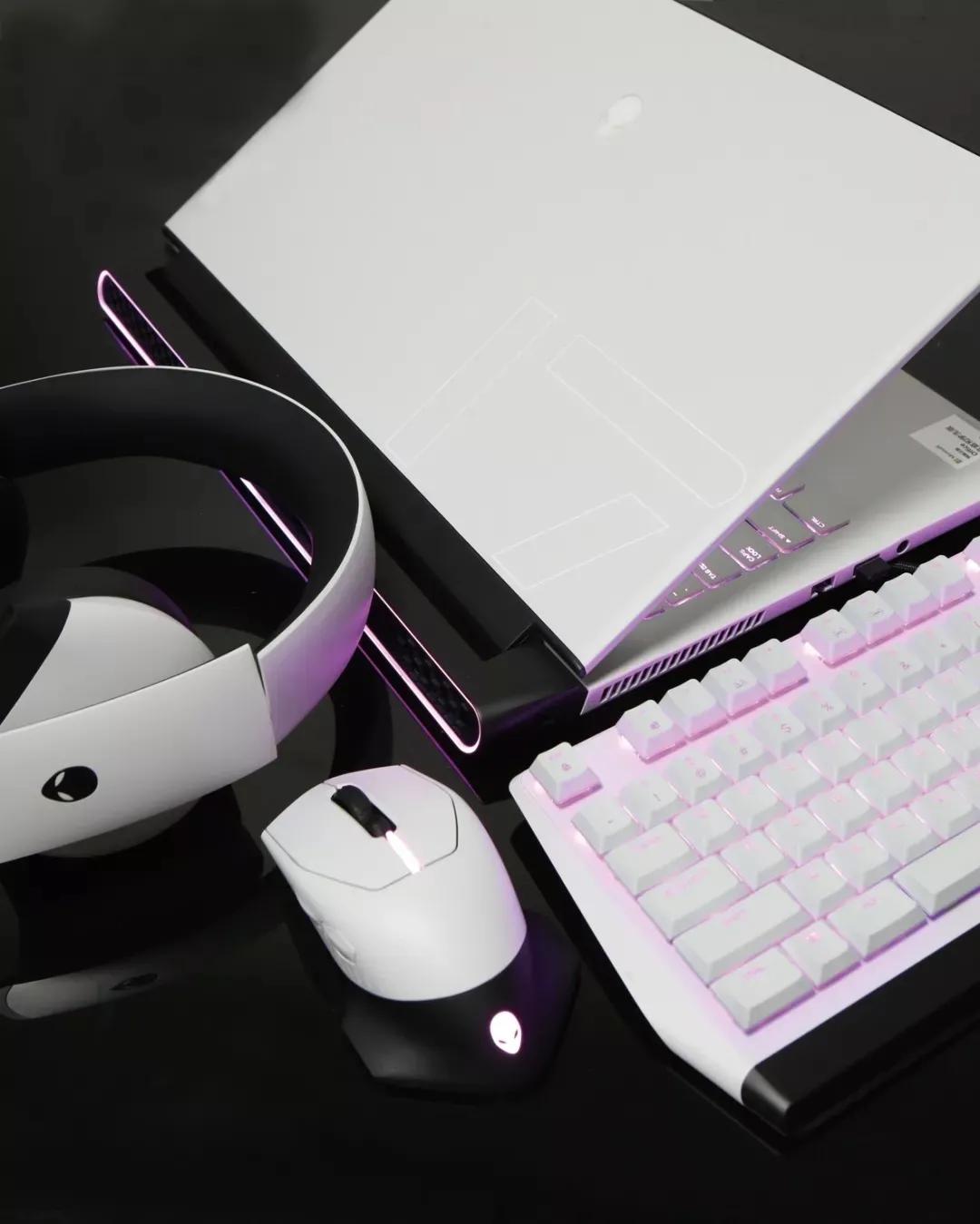 alienwarem15测评,alienwarem17评测