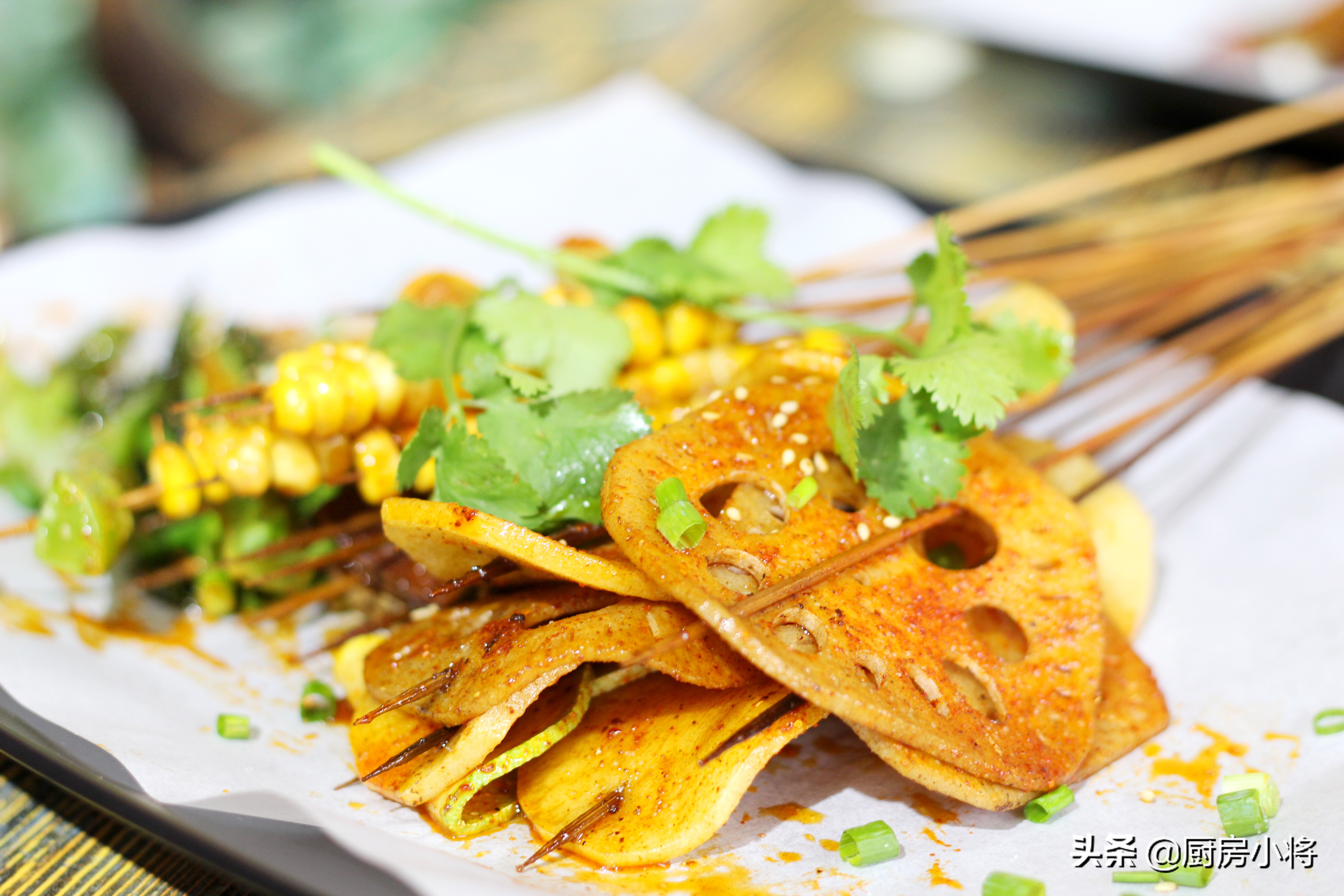 现在摆摊最赚钱最好卖的是什么,摆摊摆摊卖什么小吃好卖又赚钱