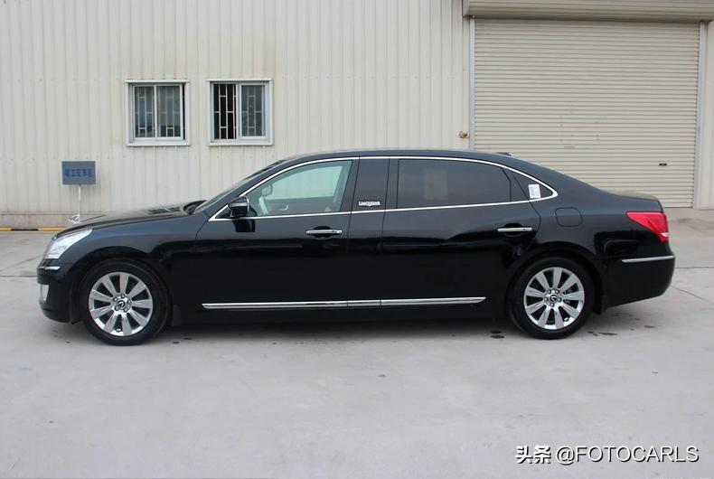 现代进口全新雅科仕新款,5.0lv8