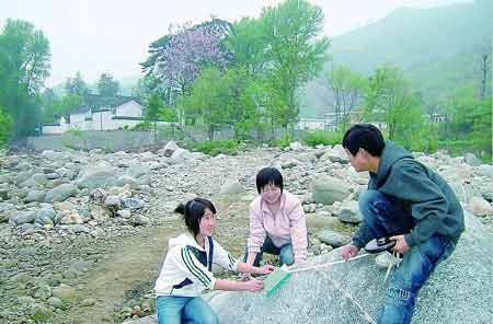 百年神庙,陕西百年寺庙能让洪水绕道而行