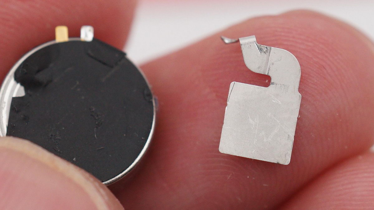 airpodspro和beatsstudiobuds到底谁好,beatsstudiobuds对比airpods第三代