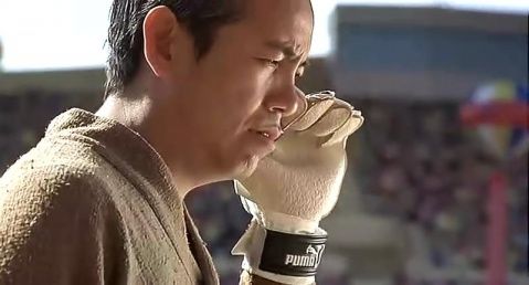 周星驰最后一次跑龙套,周星驰跑龙套的不是人吗