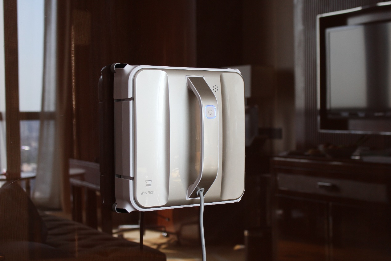 科沃斯窗宝清洁液使用方法,科沃斯窗宝擦小窗户