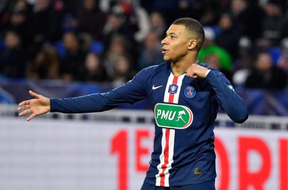 姆巴佩加盟皇马技术分析,法国球员抵达克莱枫丹