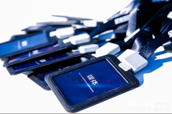 redmik30跟荣耀v30,redmik30和荣耀v30