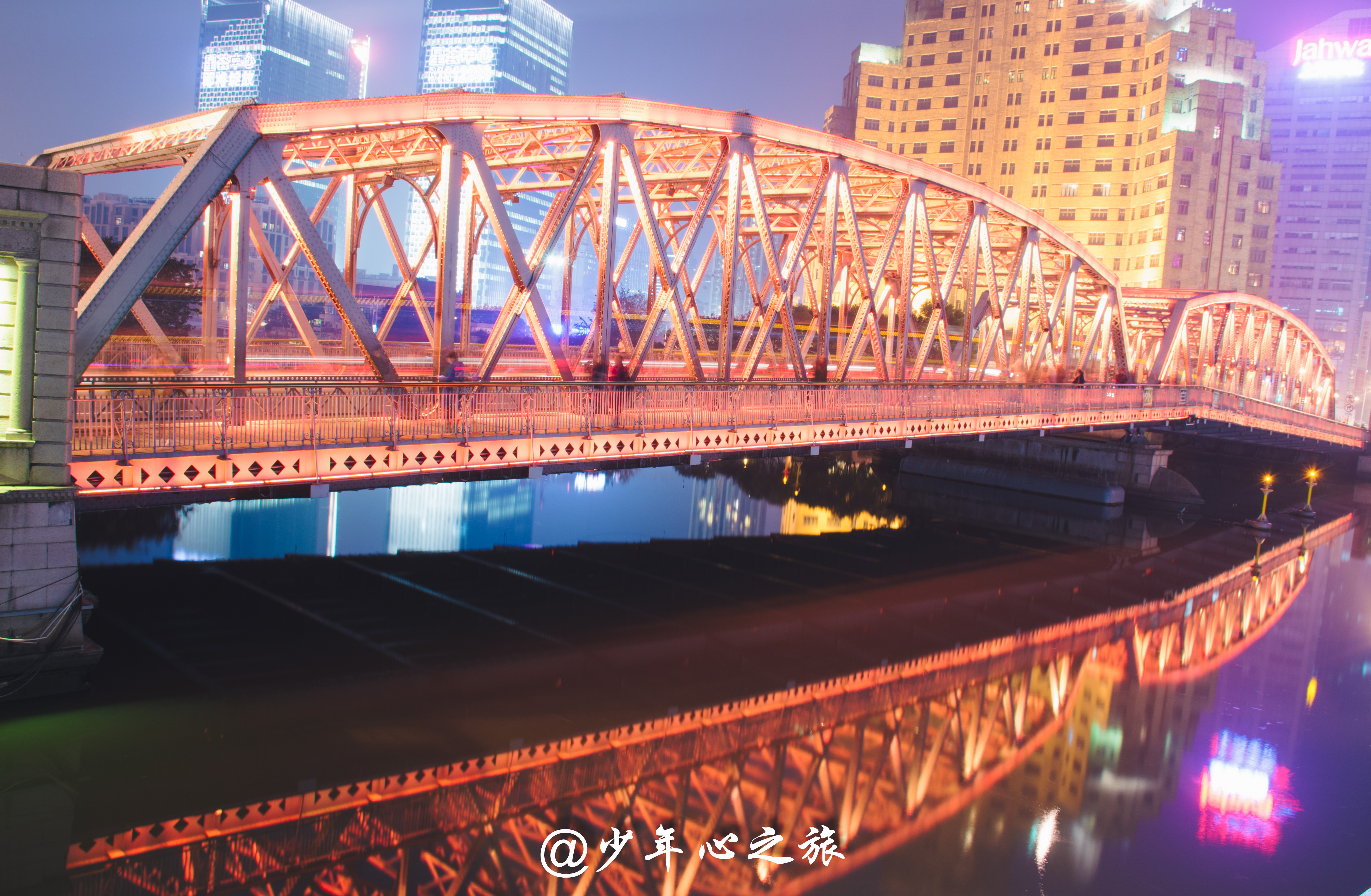 上海的疏离感边界感,上海是一座边界感很强的城市