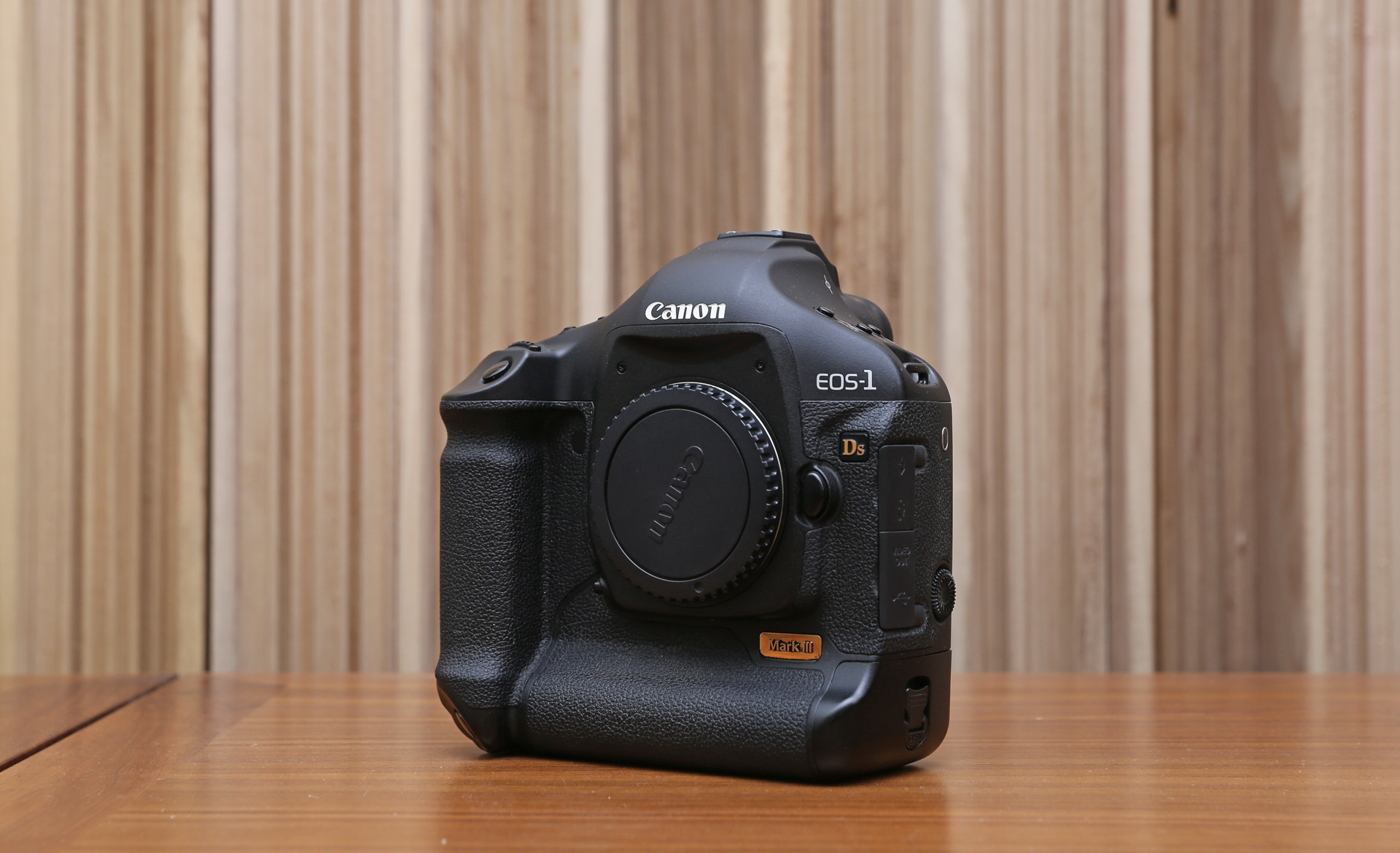 佳能1dsmark3还值得买吗,ds时代