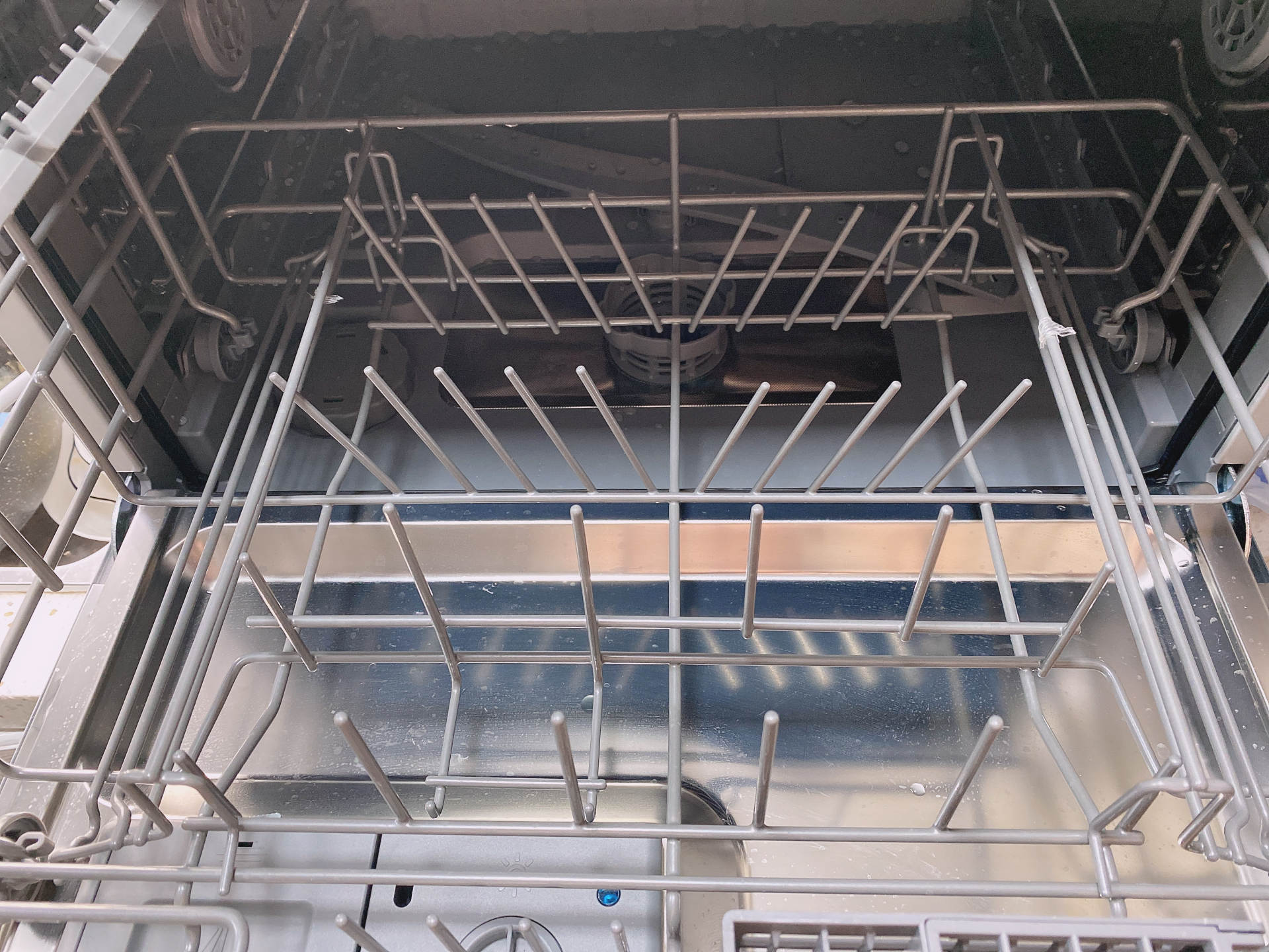 小户型窄台面嵌入式超薄洗碗机,慧曼c2小型台面洗碗机