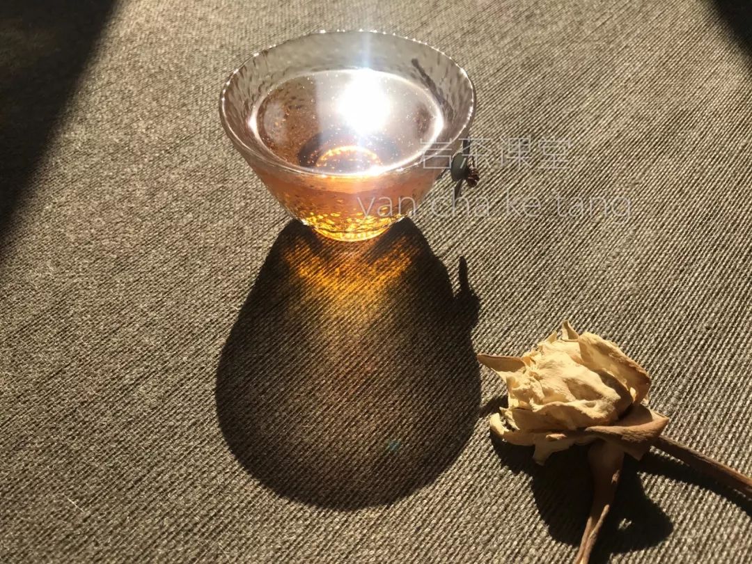 桐木关的红茶和云南红茶的区别,桐木关红茶是什么红茶