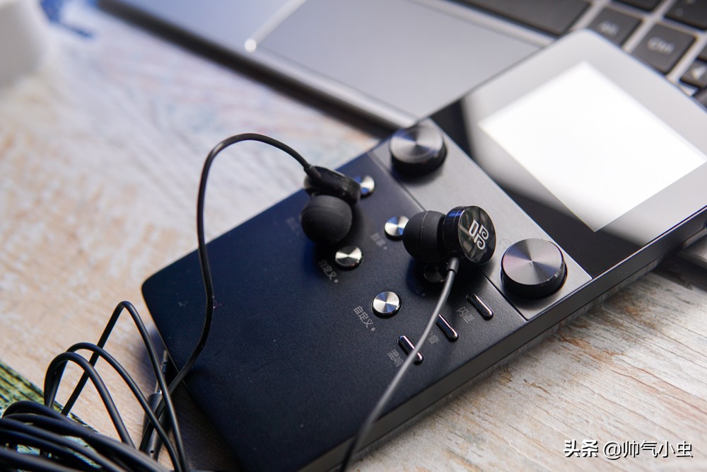 唱吧直播声卡原声测评,唱吧声卡套装音质视频