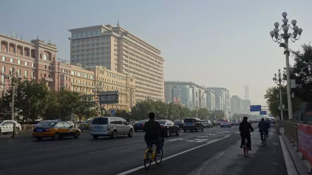 一枚邮票就是一枚时光标本,用一枚邮票讲述一个故事