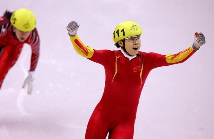 曾经被国家队开除的世界冠军现状,世界冠军王濛简介