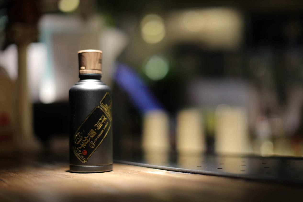 洋河酒小黑瓶,洋河小黑瓶小郎酒