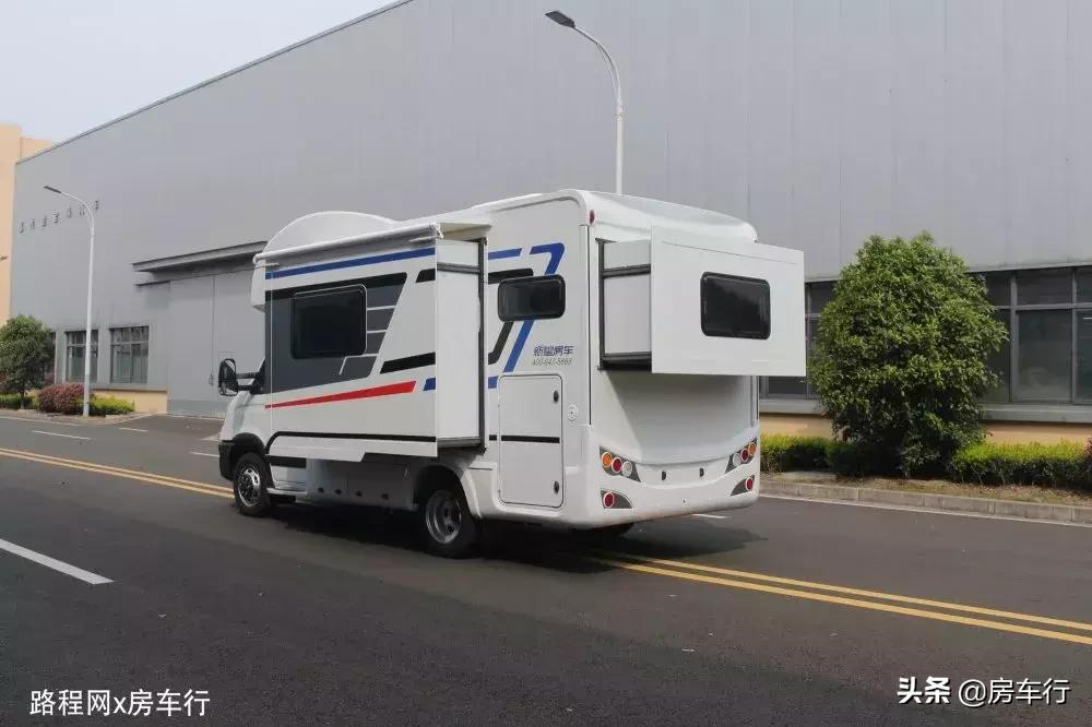 房车大全20-30万的c型房车限量版,房车价格30万元空间大全新自动挡