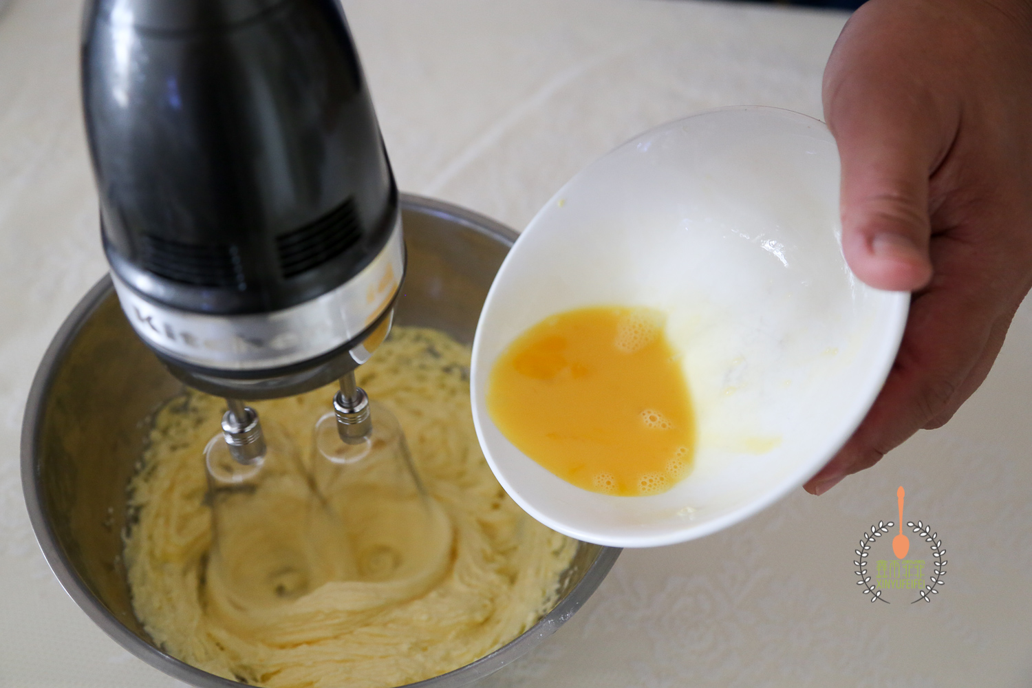 星巴克卖15一个，花同样钱自己动手做了8个，一次过足瘾，随便吃