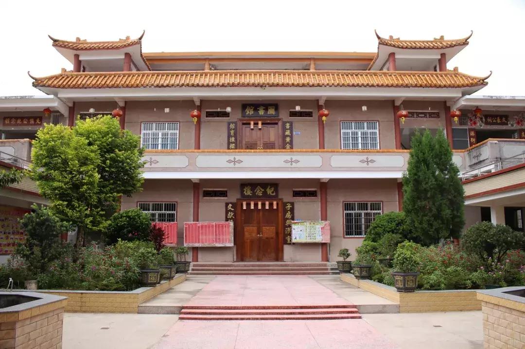 真羡慕那些住酒店的人,真羡慕那些住高档小区的人