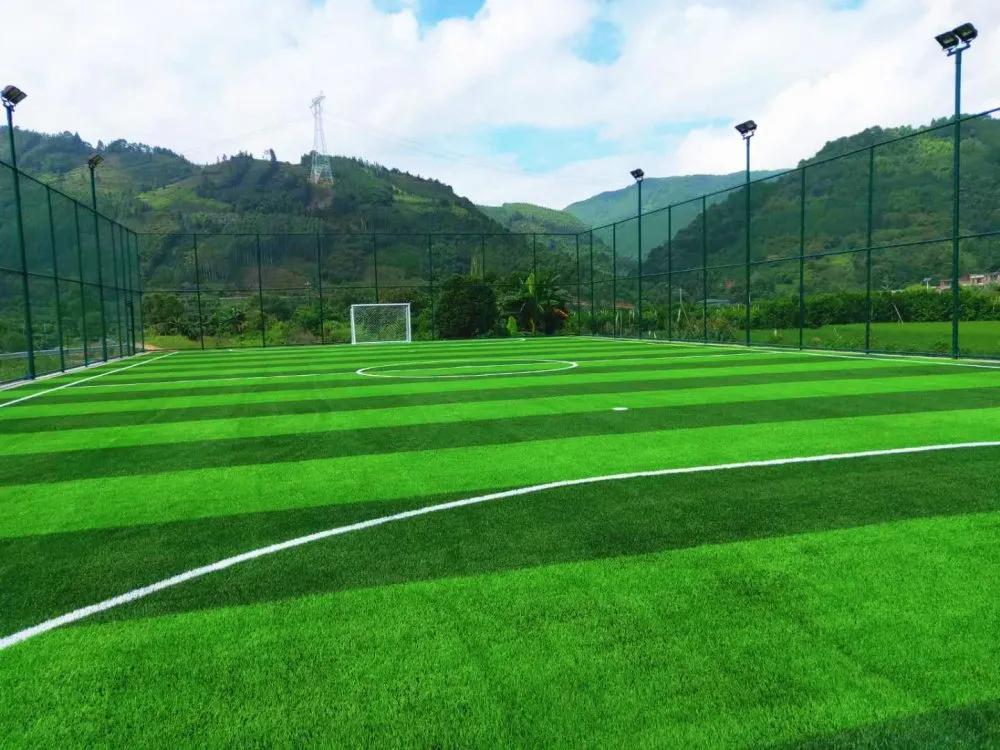 走，踢球去！桂林市平乐县二塘镇的这个足球场正式启用了！