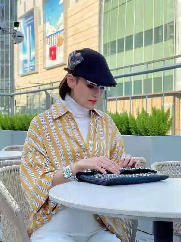 淡雅而高贵简单而干练气质出彩玛丝恩迪为你量身定做