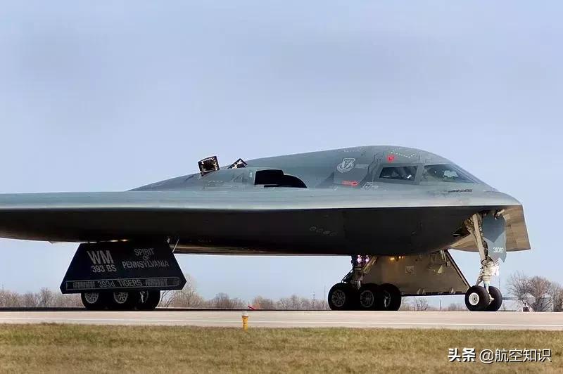 「收藏」B-2/F-22/F-35都在这里|美国空军现役装备大全(4)