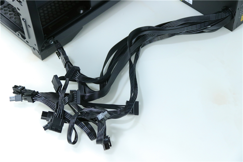 九州风神冰堡垒青春版水冷,九州风神玄冰55机箱配风扇