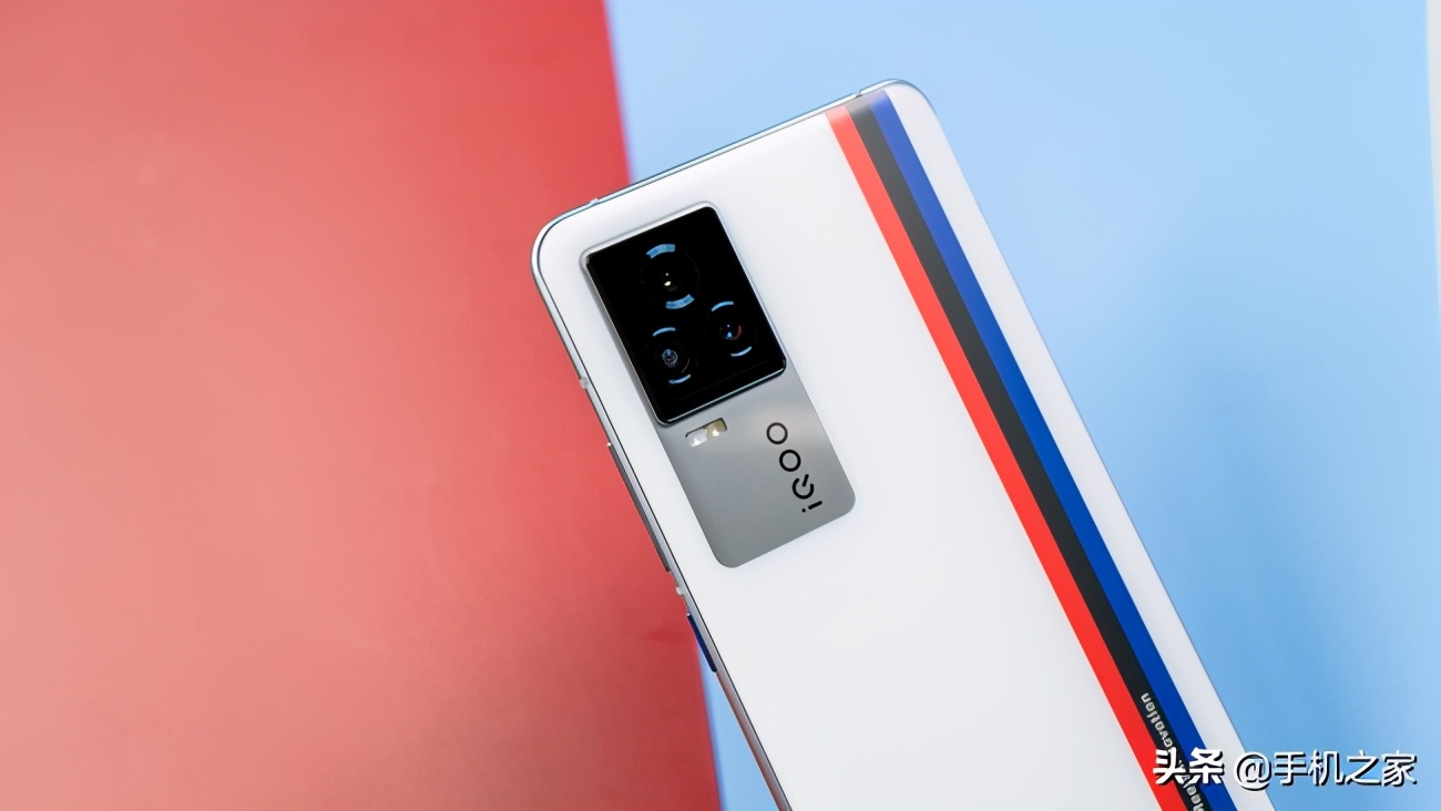 iqoo7和iqooneo5哪个值得入手,iqoo7pro与iqoo7有什么区别