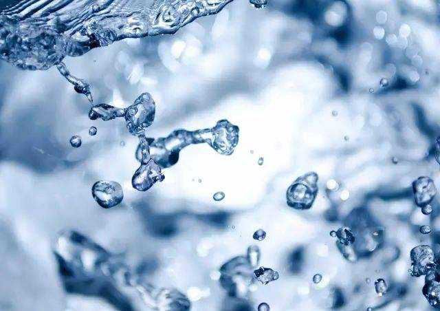 面膜这样敷效果才好补水效果超赞,敷了补水面膜起了很多皮