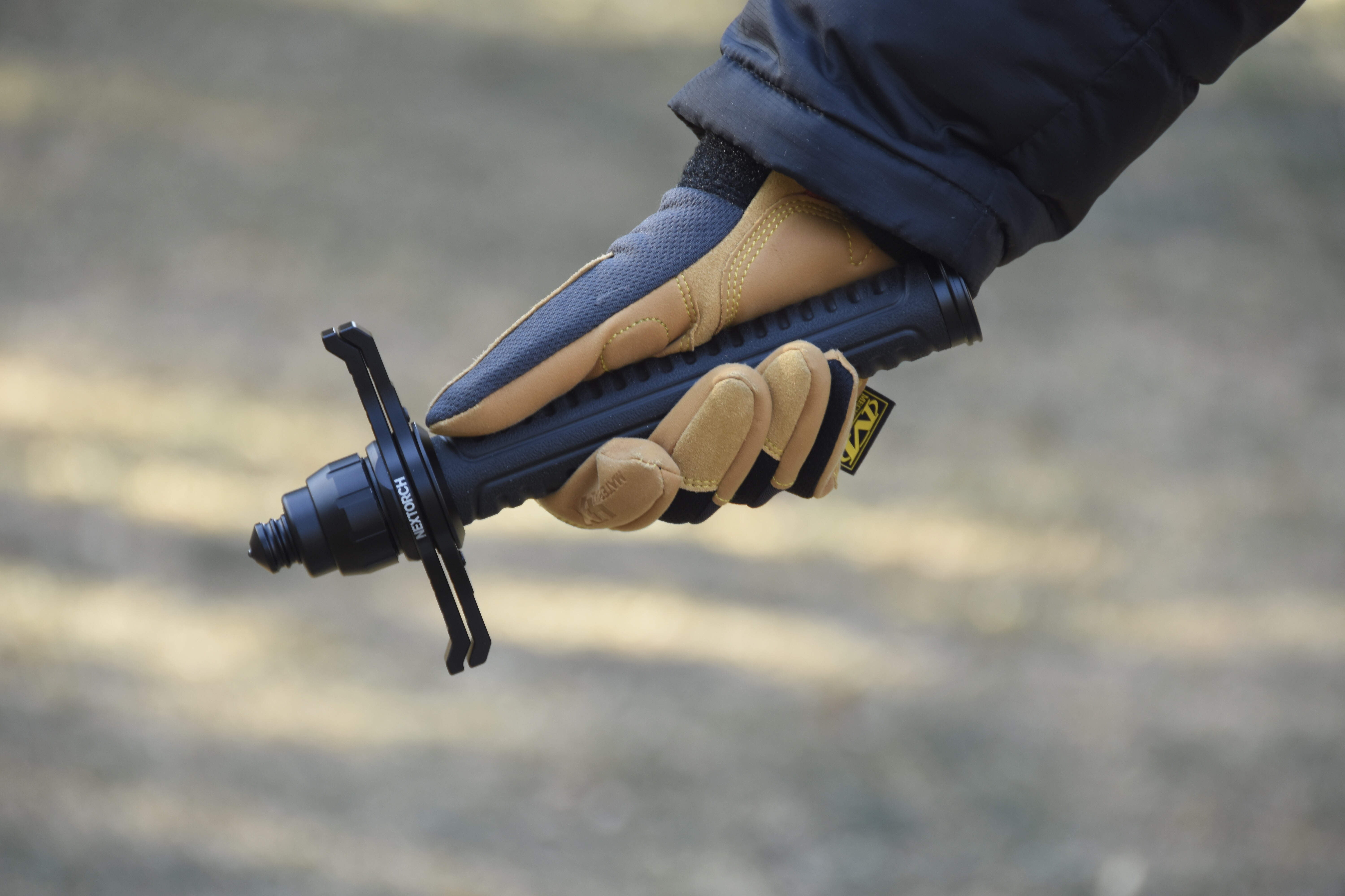 纳丽德nex格挡机械甩棍,nex纳丽德甩棍评测