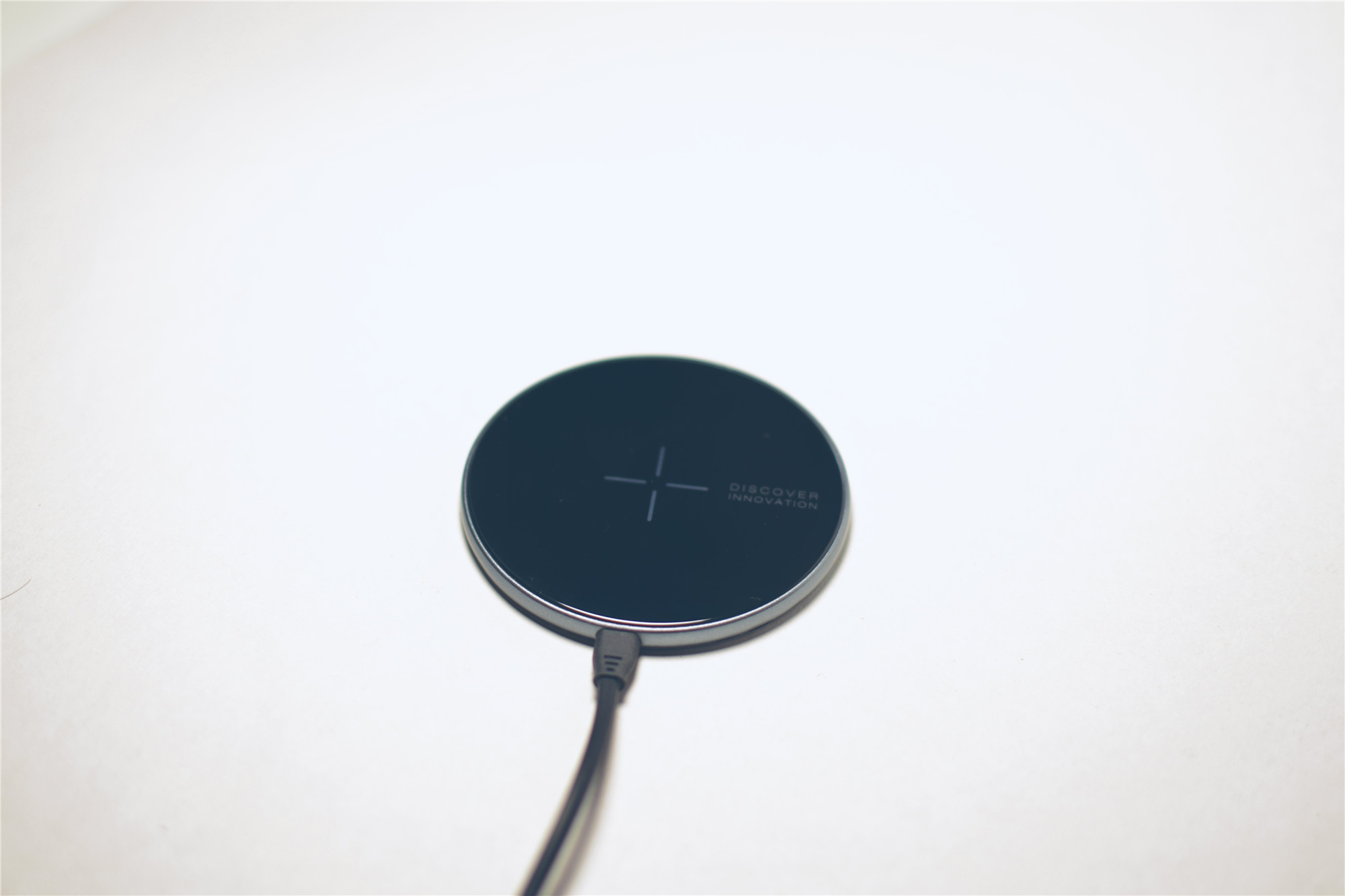 iphone12pro带壳无线充,iphone12保护壳磁吸