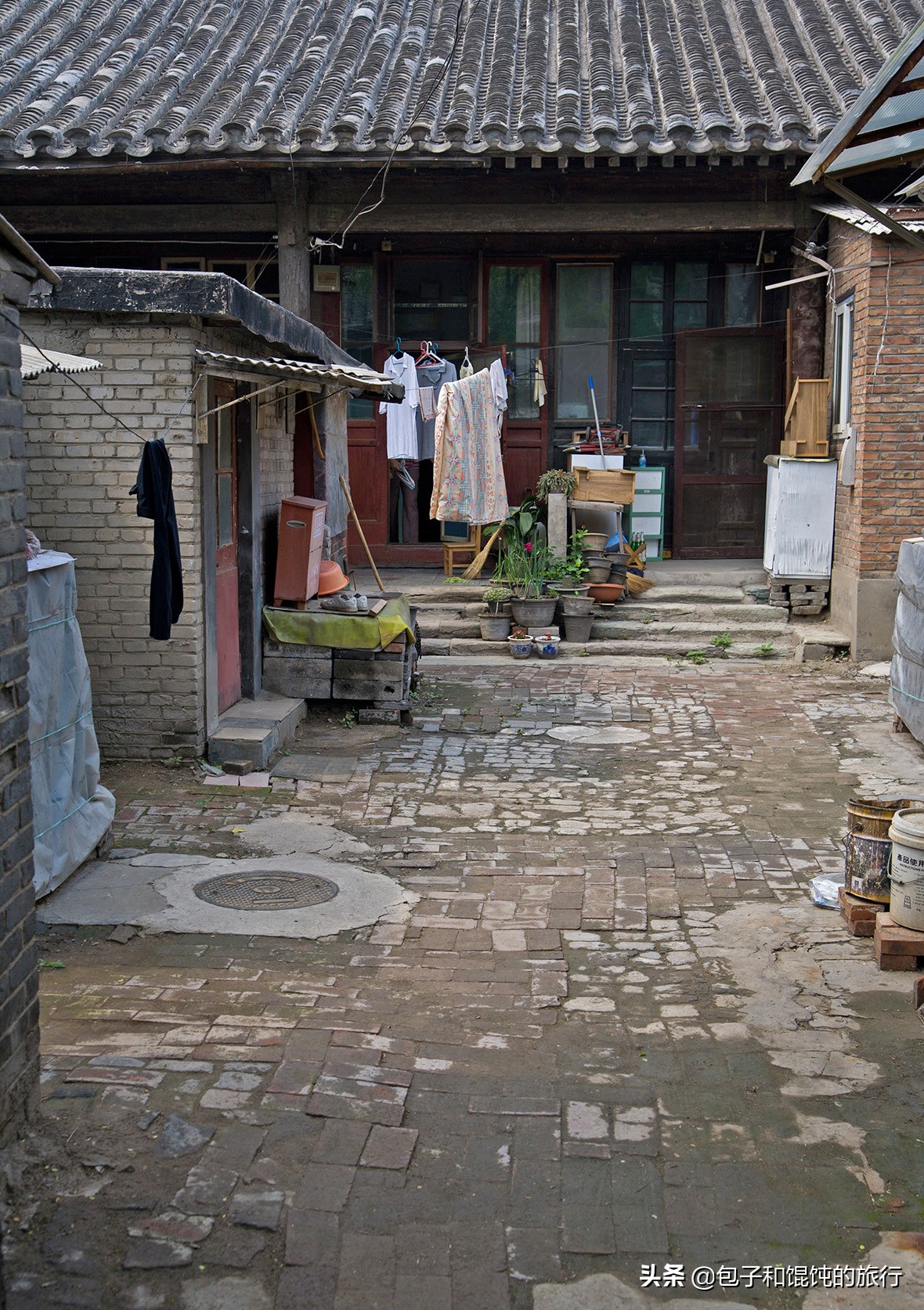 闅愯棌鍦ㄨ儭鍚岄噷鐨勫洓鍚堥櫌,闅愯棌鍦ㄥ洓鍚堥櫌閲岀殑绮鹃洉鎷遍棬