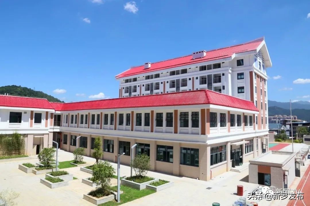 溪南小学铁山佳苑校区校长,龙岩市溪南小学铁山佳苑校区