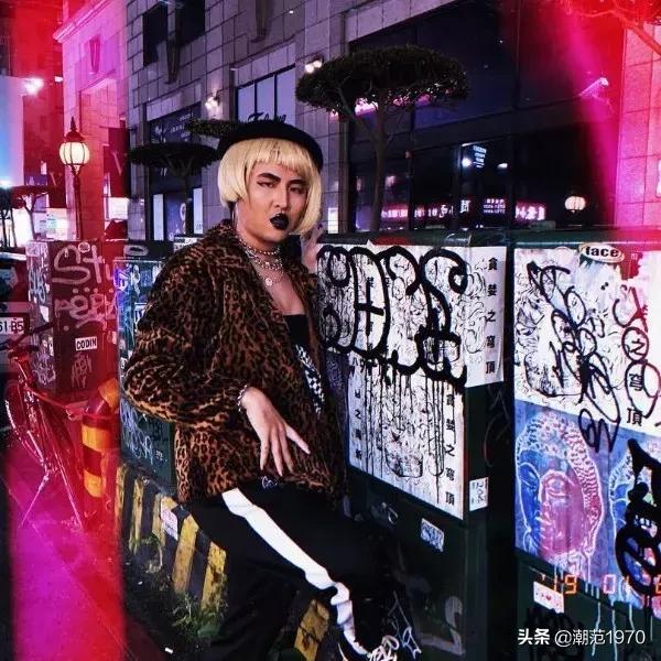 “陷阱妹”——潮流圈的新型婊??