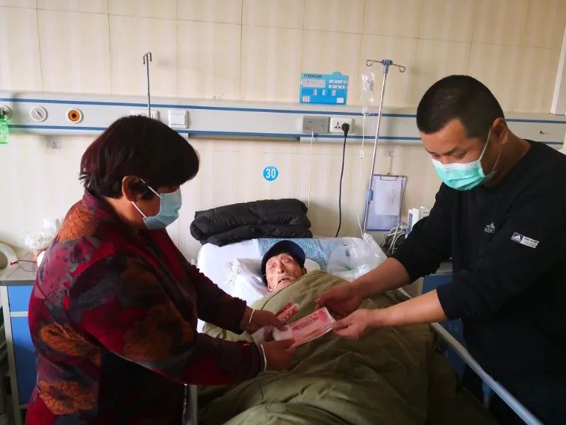 弘扬雷锋精神志愿者助力疫情防控,抗疫优秀志愿者表彰活动