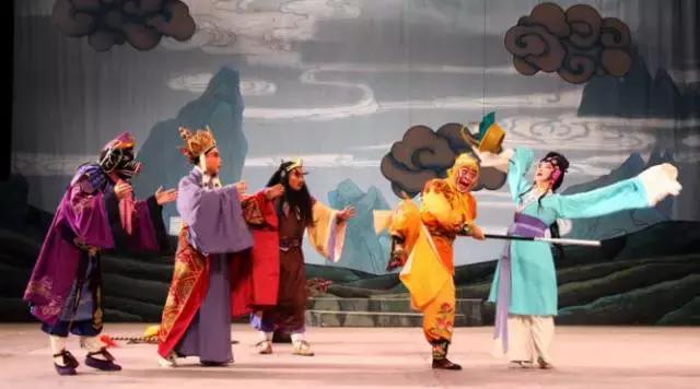 满江红和郭沫若同志全文,满江红和郭沫若同志全诗多少字